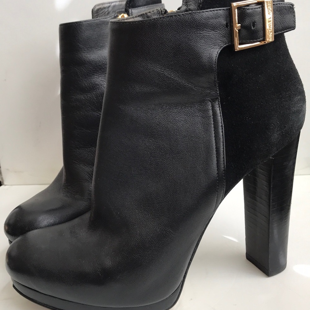 Michael Kors Buckle Cidney Booties size 7 1/2